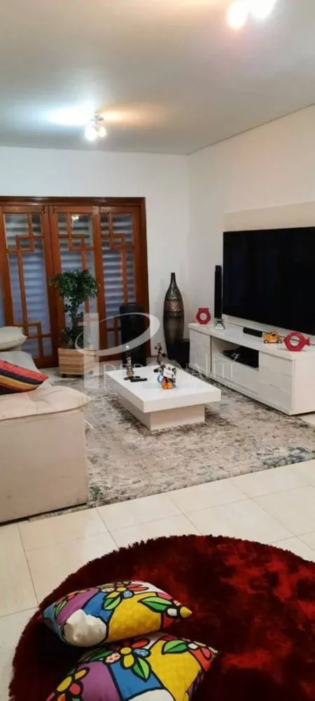 Casa à venda com 3 quartos, 120m² - Foto 3