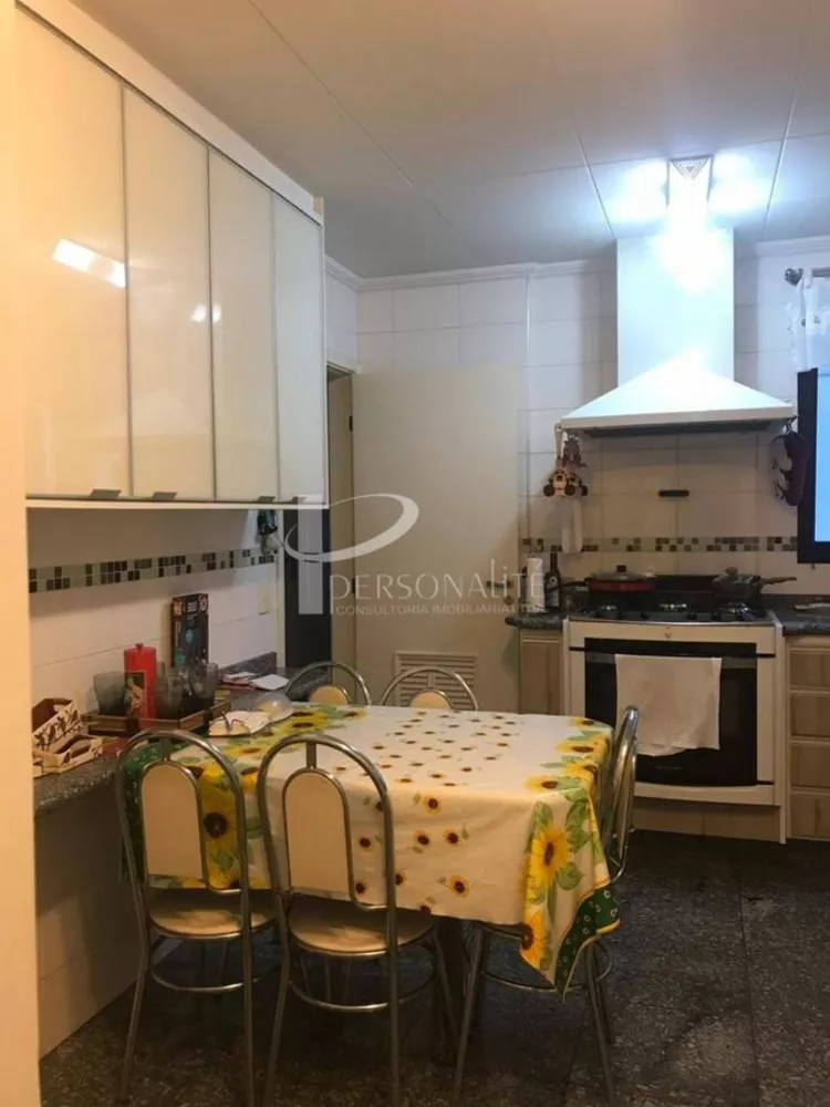 Apartamento à venda com 4 quartos, 149m² - Foto 7