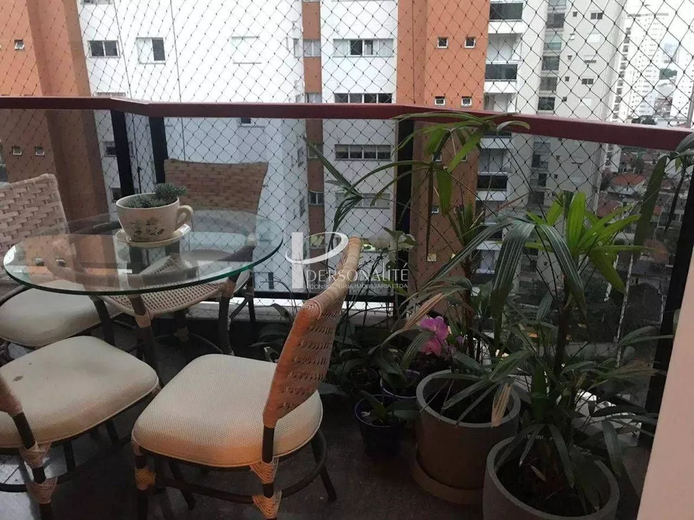 Apartamento à venda com 4 quartos, 149m² - Foto 1