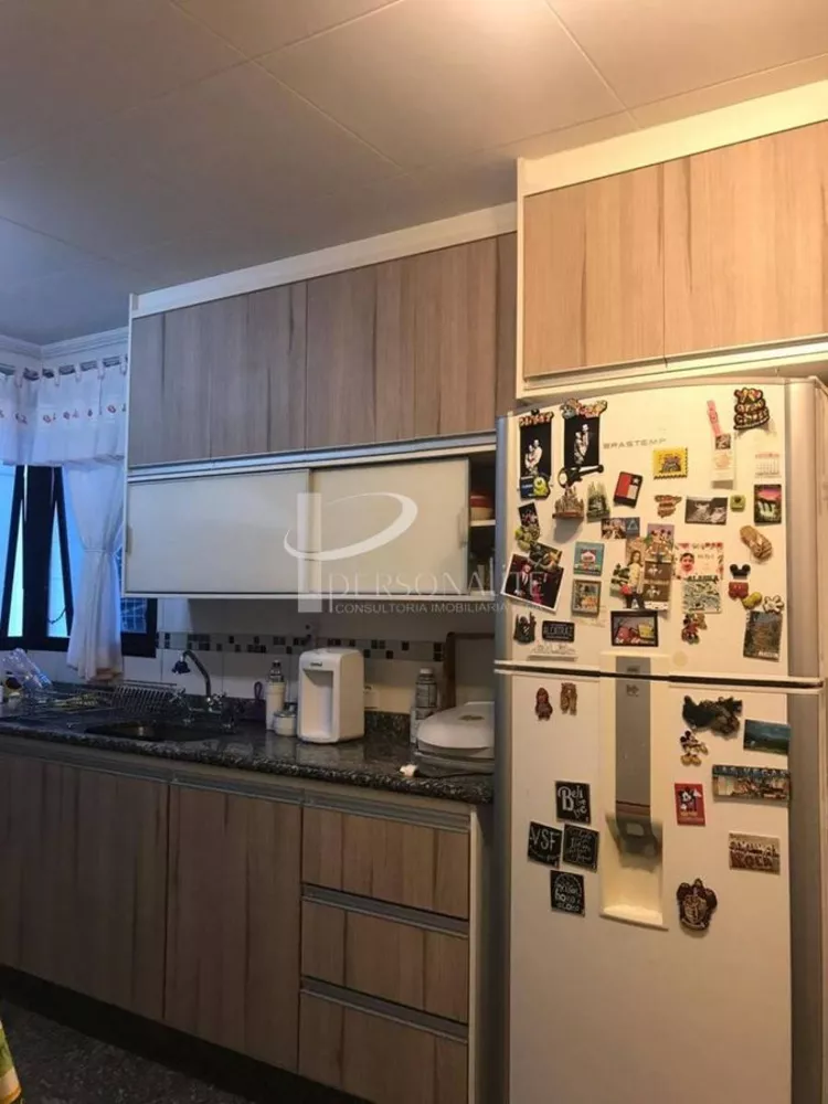 Apartamento à venda com 4 quartos, 149m² - Foto 8