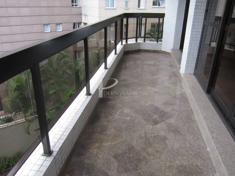 Apartamento, 3 quartos, 210 m² - Foto 4