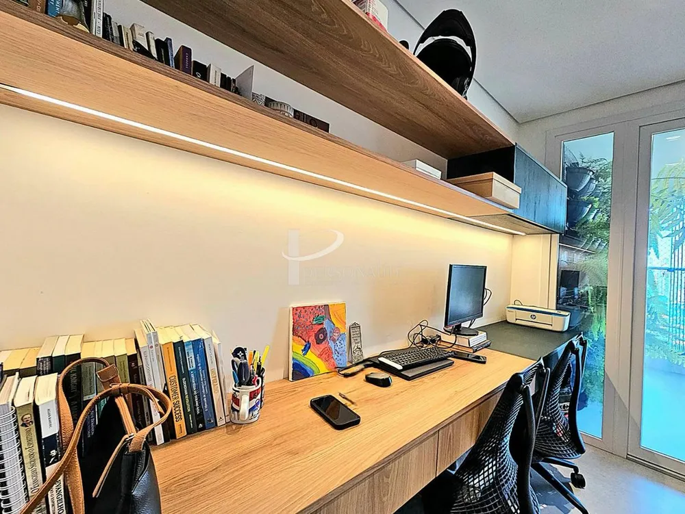 Apartamento, 3 quartos, 147 m² - Foto 2