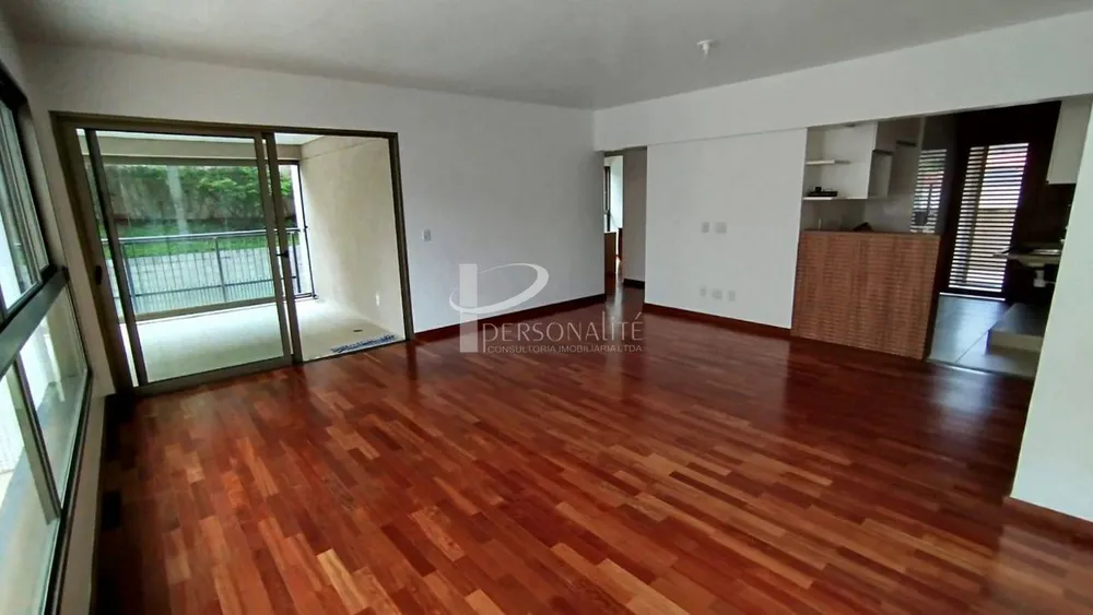 Apartamento, 3 quartos, 160 m² - Foto 2