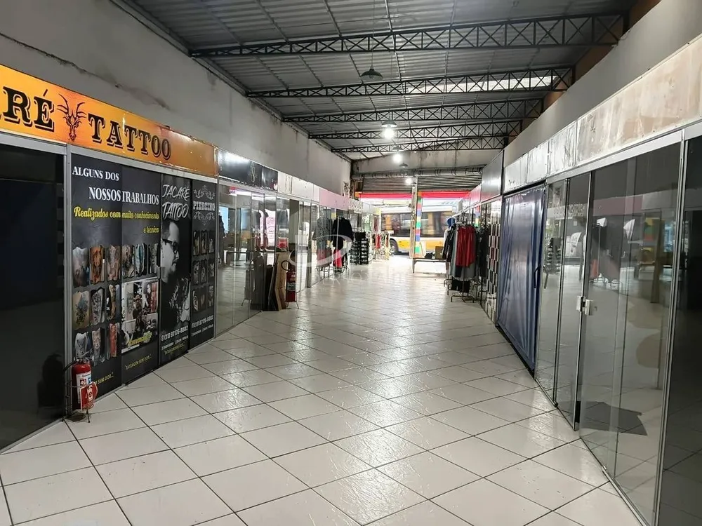 Loja-Salão, 300 m² - Foto 1
