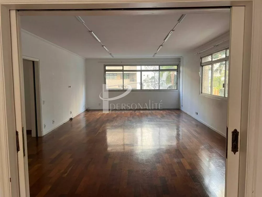 Apartamento à venda com 3 quartos, 294m² - Foto 1