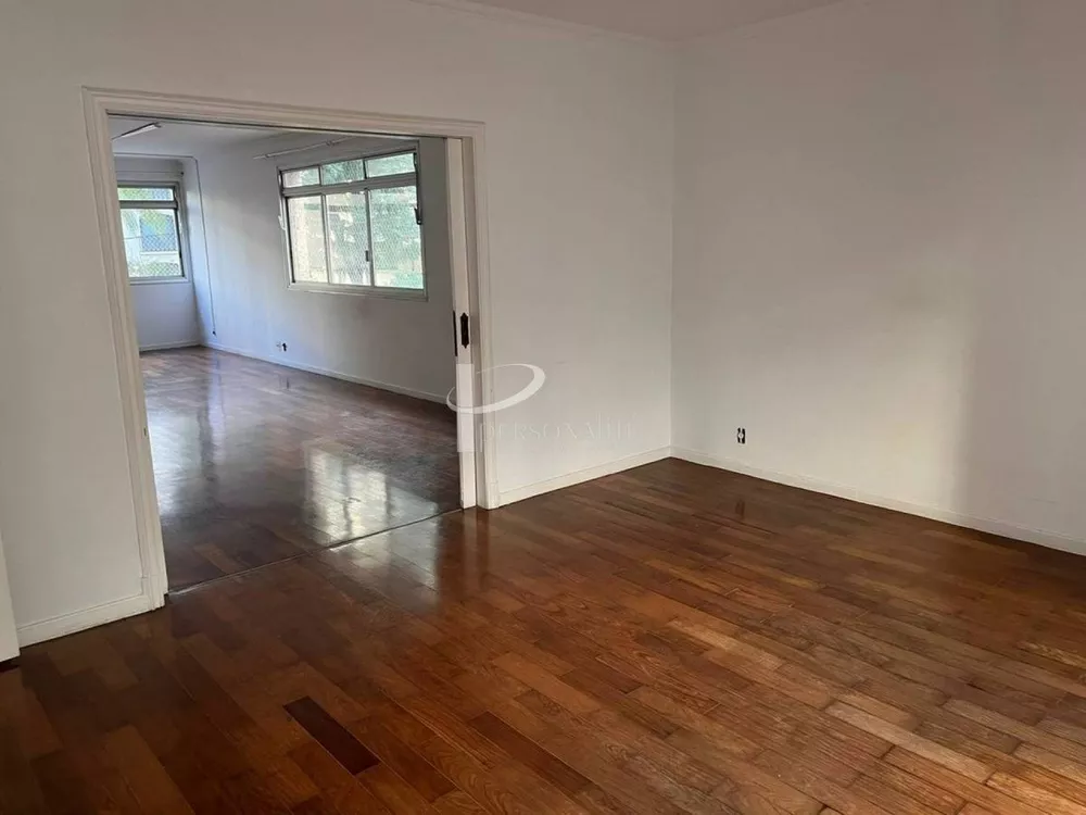 Apartamento à venda com 3 quartos, 294m² - Foto 3