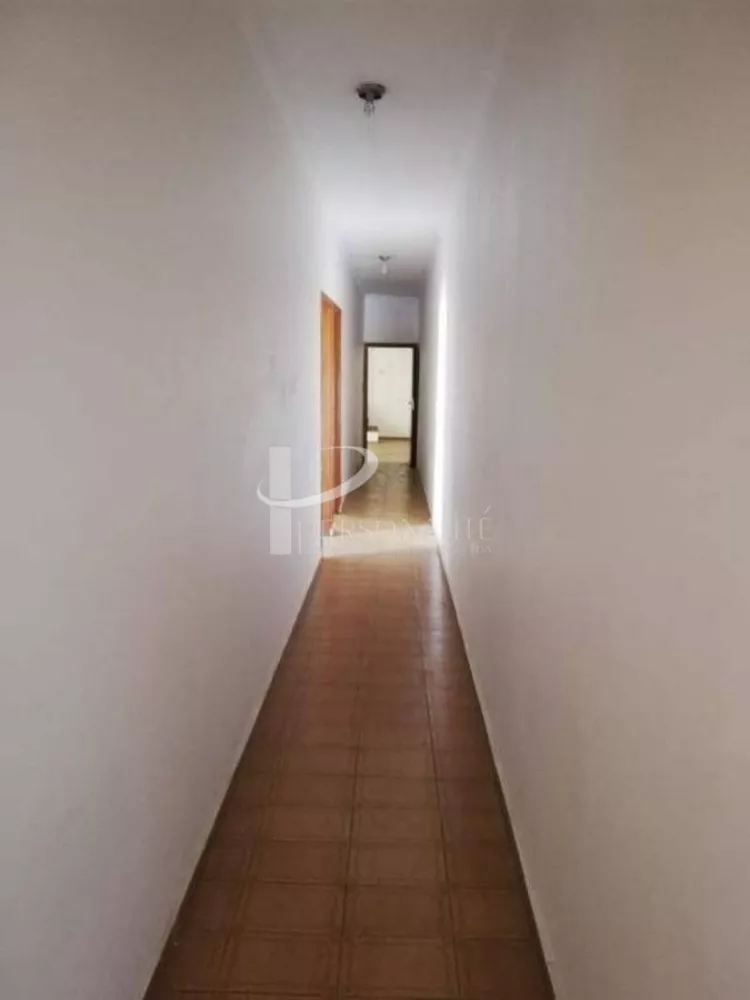 Sobrado à venda com 3 quartos, 288m² - Foto 3