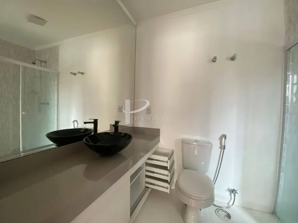 Apartamento, 3 quartos, 158 m² - Foto 2