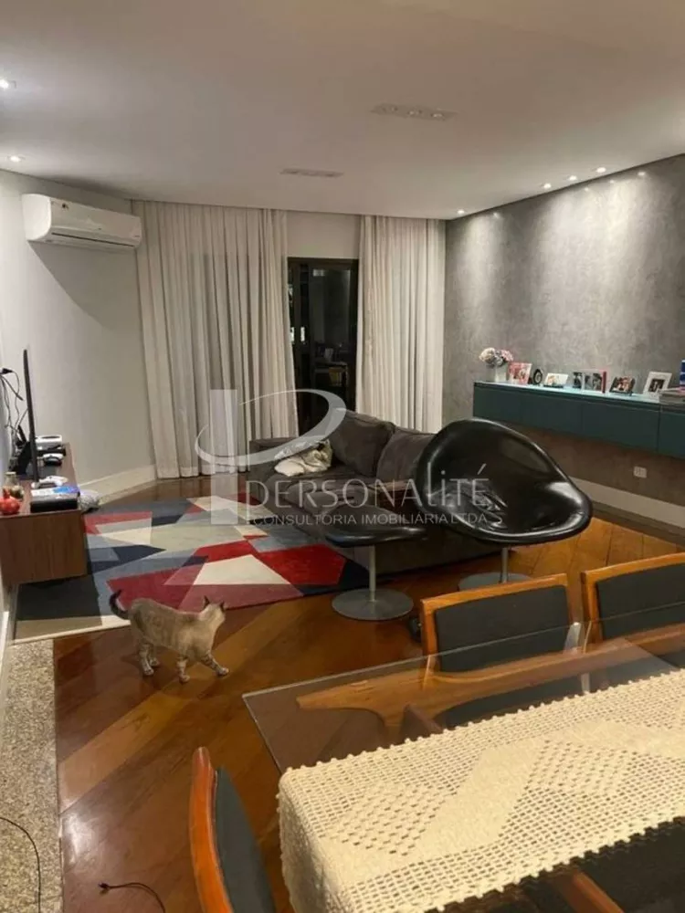 Apartamento à venda com 3 quartos, 144m² - Foto 1