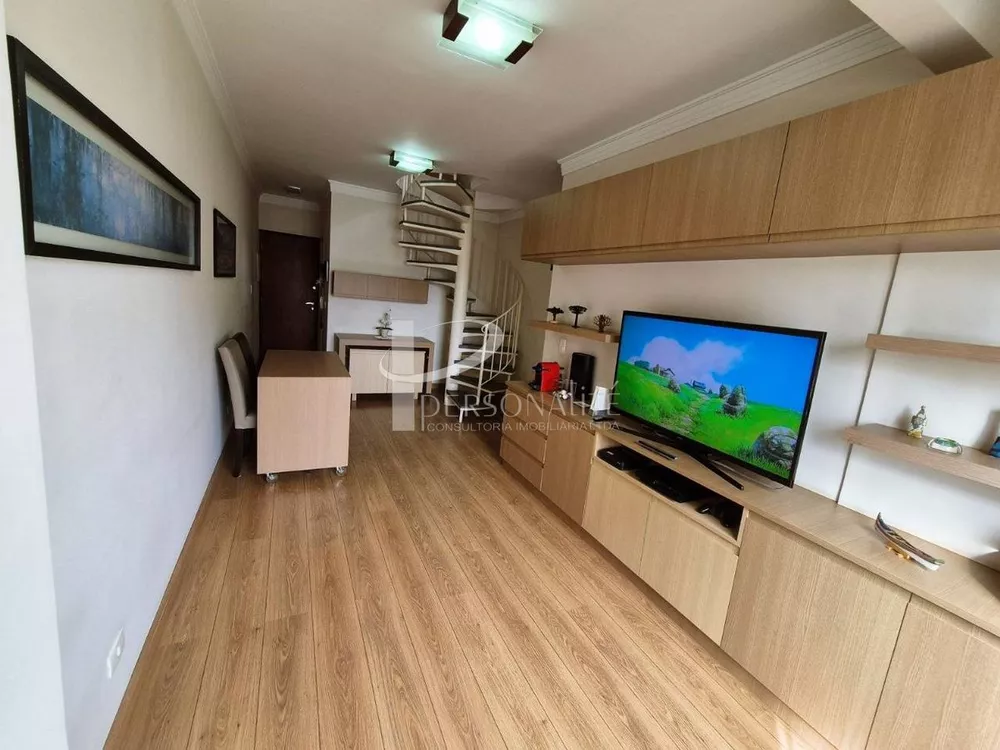 Apartamento à venda com 2 quartos, 105m² - Foto 2