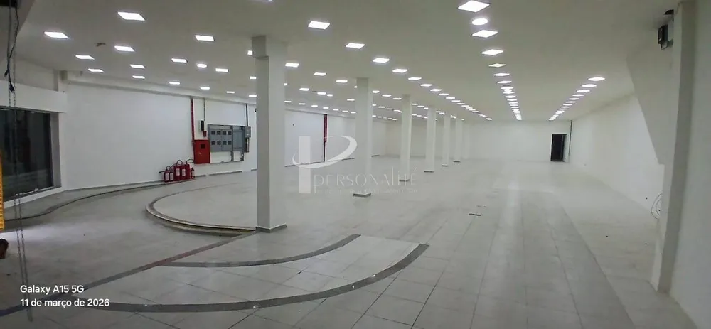 Loja-Salão, 1044 m² - Foto 1