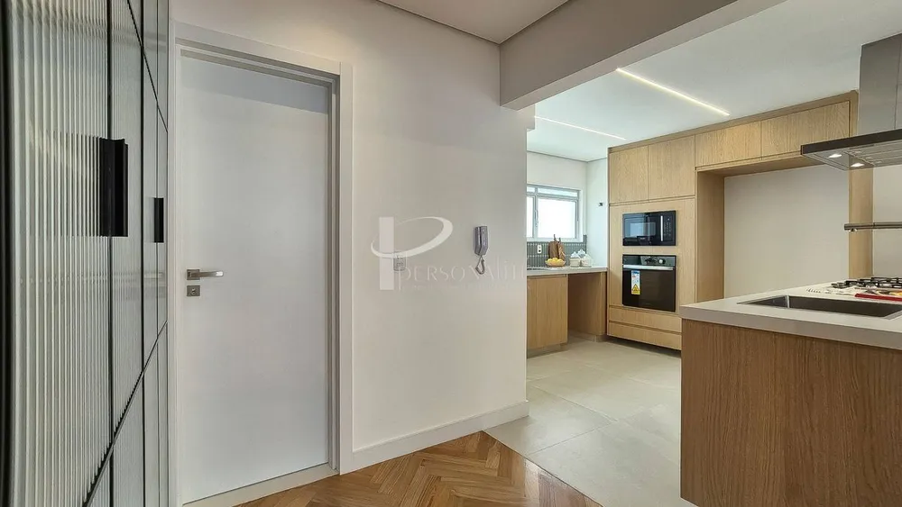 Apartamento, 3 quartos, 158 m² - Foto 2
