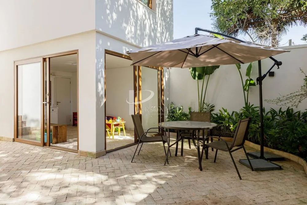 Sobrado, 3 quartos, 427 m² - Foto 3
