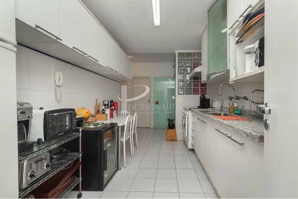 Apartamento, 4 quartos, 253 m² - Foto 4
