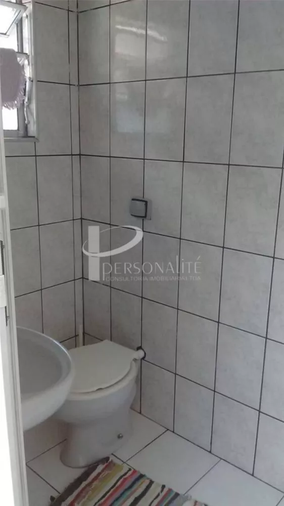 Sobrado à venda com 7 quartos, 300m² - Foto 11