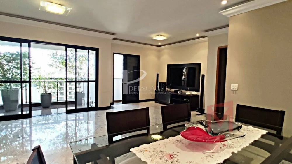 Apartamento, 3 quartos, 134 m² - Foto 2