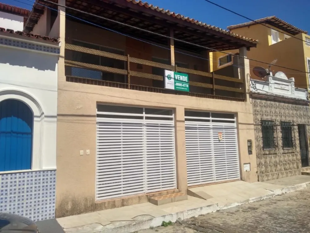 Casa, 4 quartos, 190 m² - Foto 1