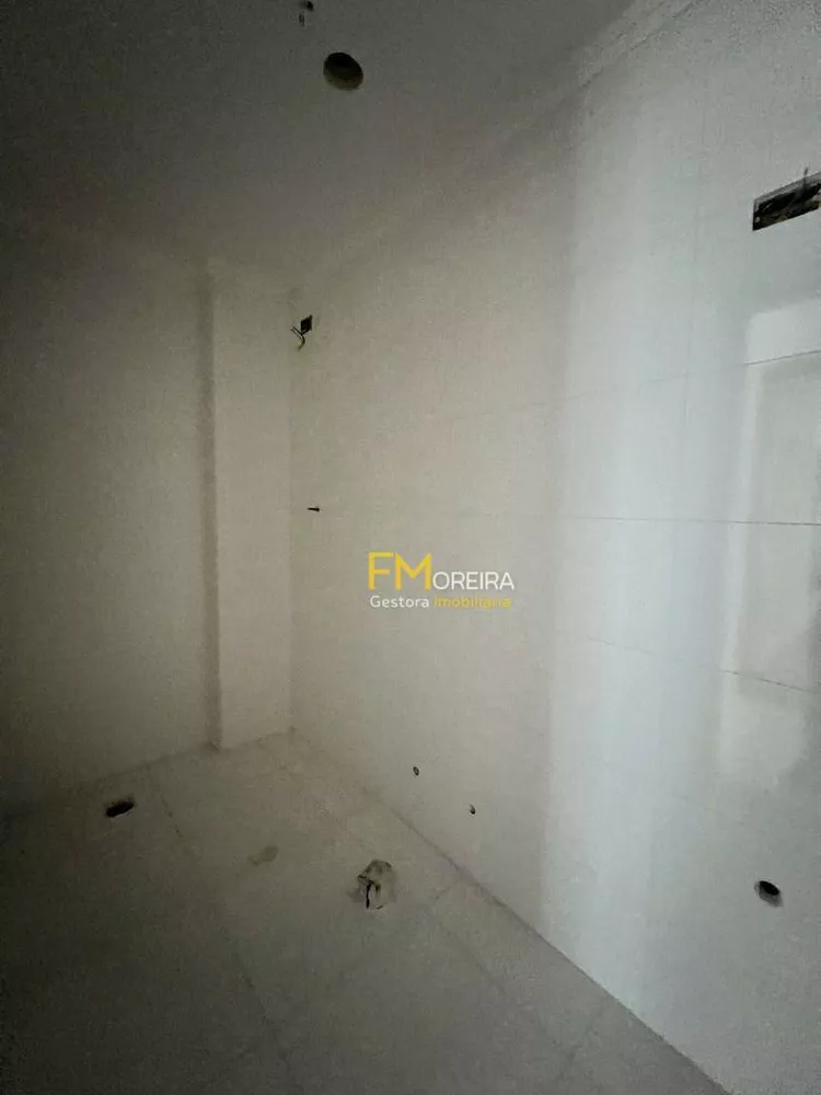 Apartamento à venda com 3 quartos, 138m² - Foto 18