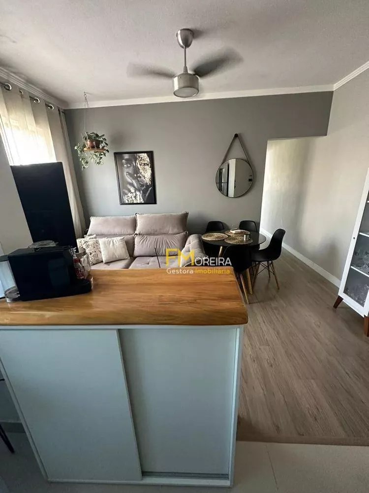 Apartamento à venda com 2 quartos, 61m² - Foto 3