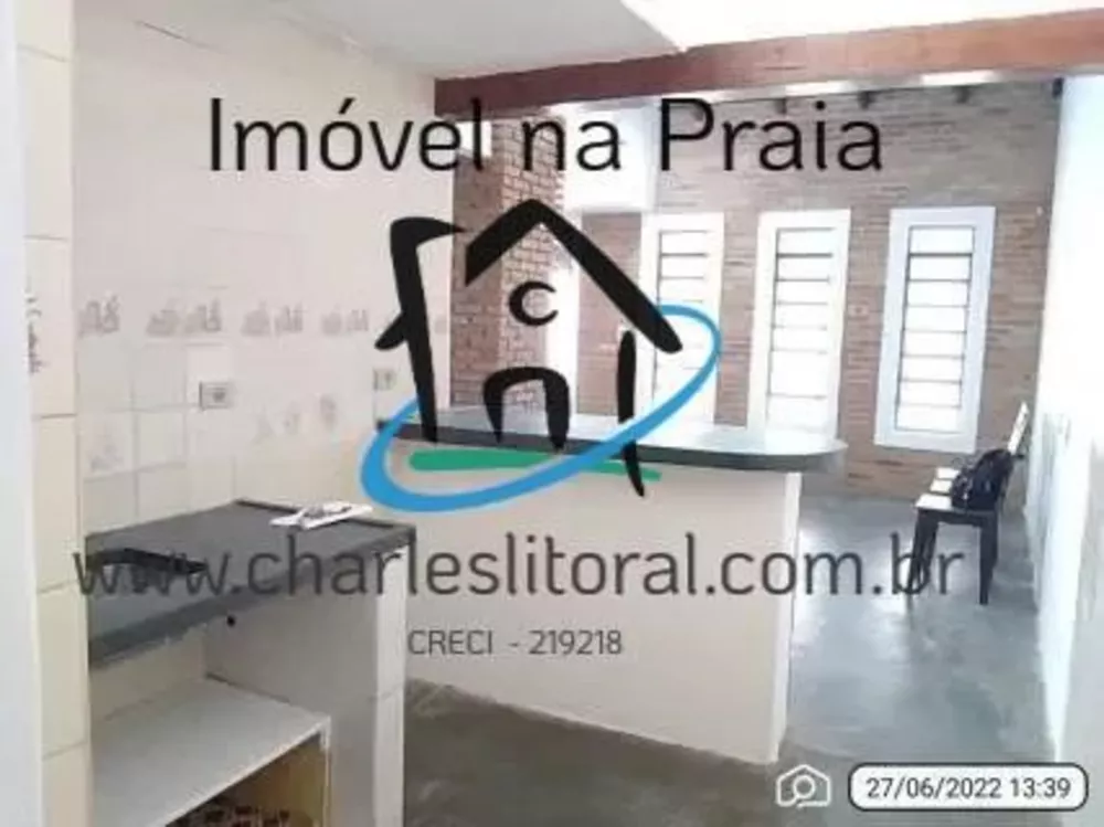 Casa à venda com 4 quartos, 250m² - Foto 4