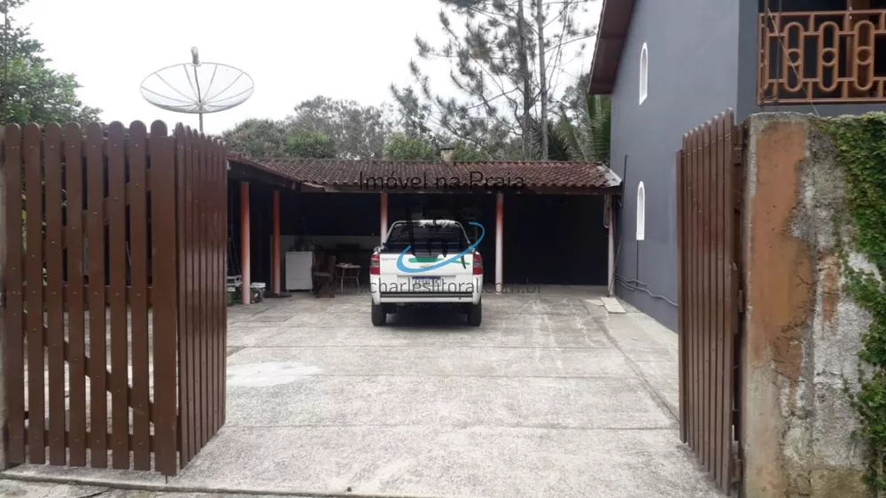 Casa à venda com 5 quartos, 82m² - Foto 4