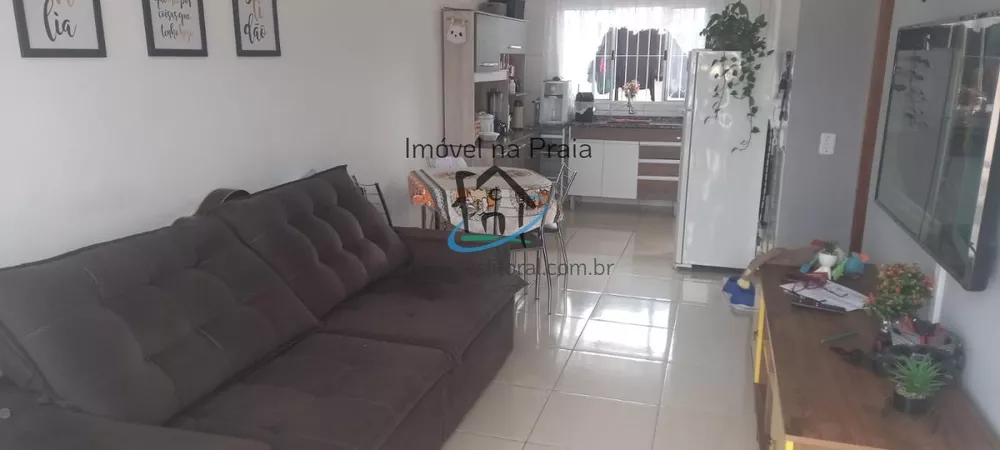 Casa à venda com 2 quartos, 60m² - Foto 3