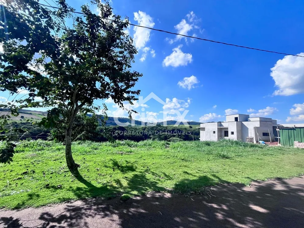 Loteamento e Condomínio, 1000 m² - Foto 2
