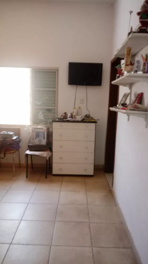 Casa à venda com 5 quartos, 308m² - Foto 12