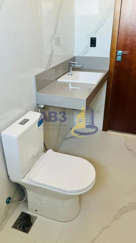 Sobrado, 4 quartos, 275 m² - Foto 1