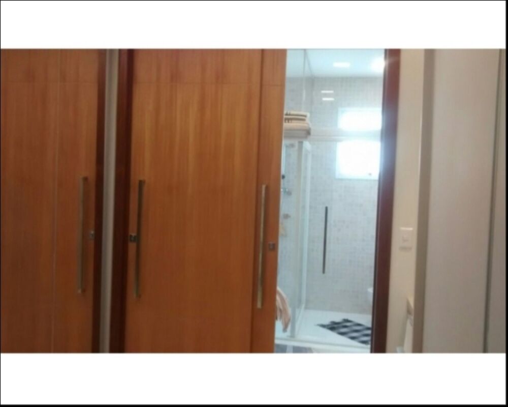 Casa de Condomínio à venda com 3 quartos, 370m² - Foto 1