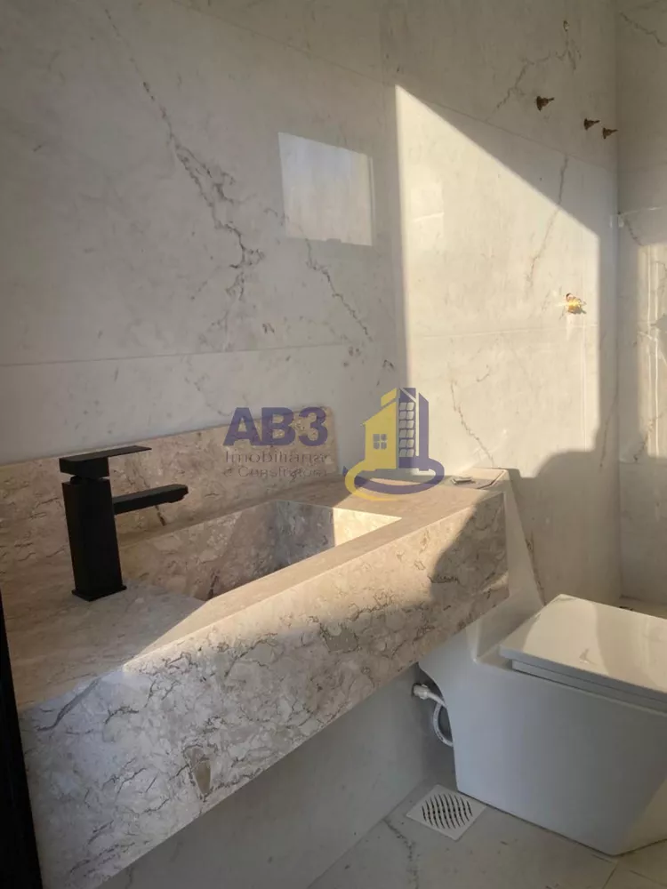 Casa, 3 quartos, 248 m² - Foto 3