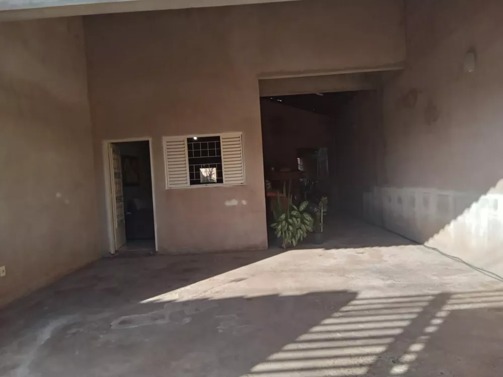 Casa, 3 quartos, 240 m² - Foto 3