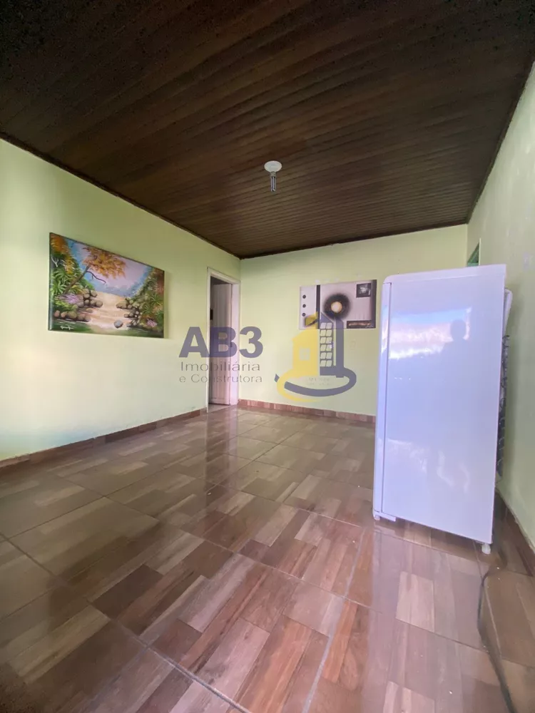 Casa, 6 quartos, 219 m² - Foto 4