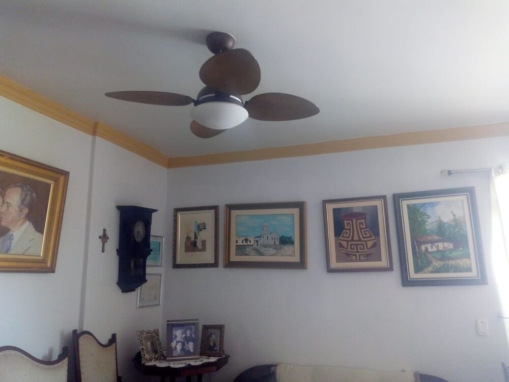 Apartamento à venda com 3 quartos, 135m² - Foto 4