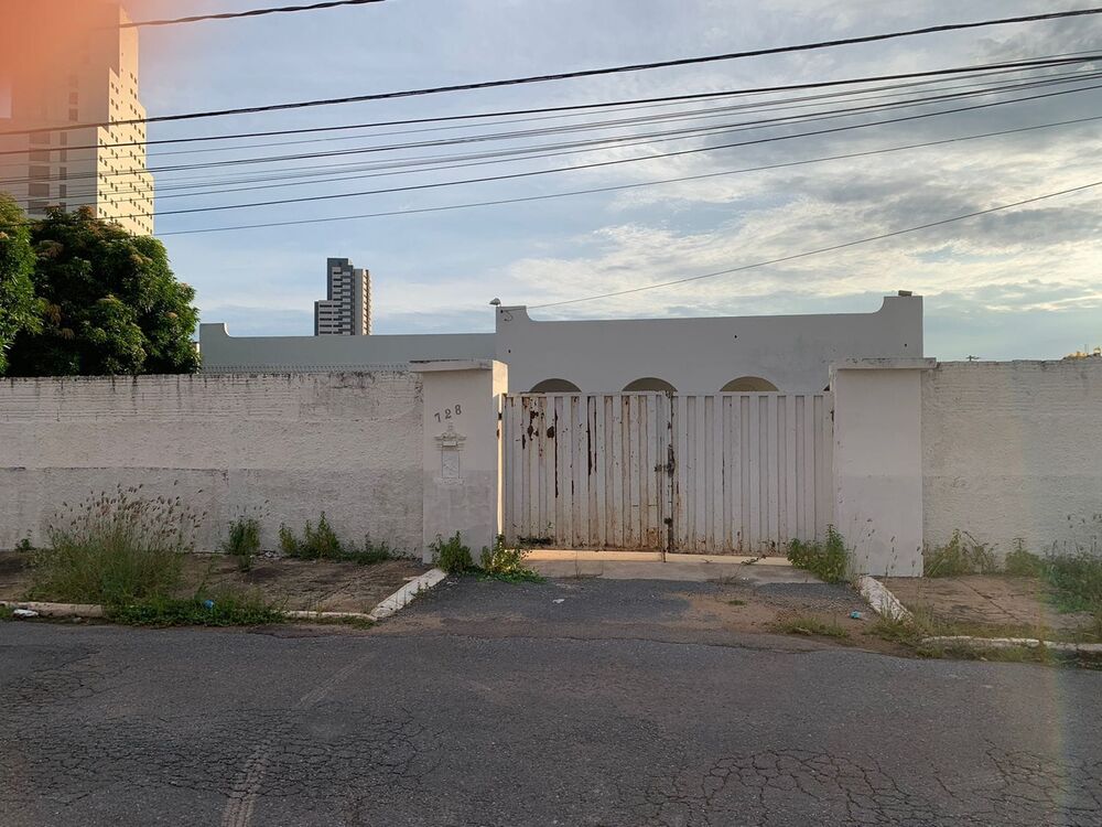 Casa, 6 quartos, 453 m² - Foto 2
