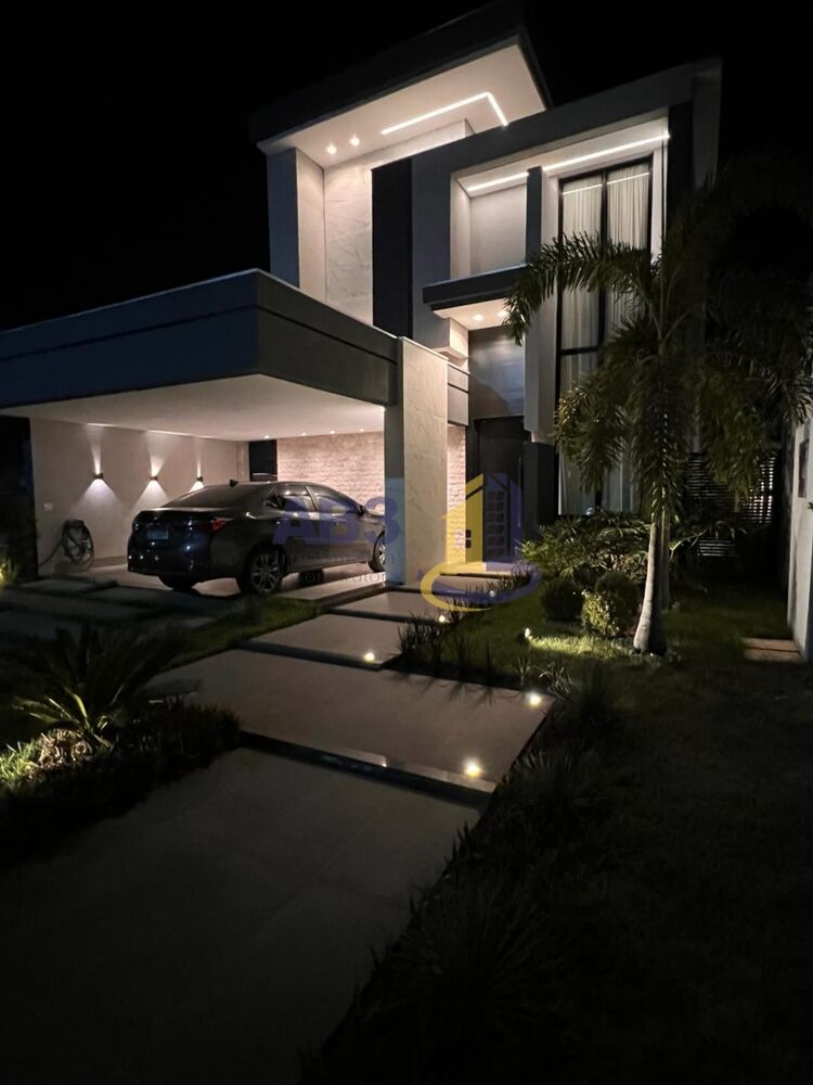 Sobrado, 4 quartos, 232 m² - Foto 1