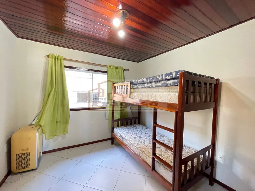 Casa à venda com 2 quartos, 96m² - Foto 8