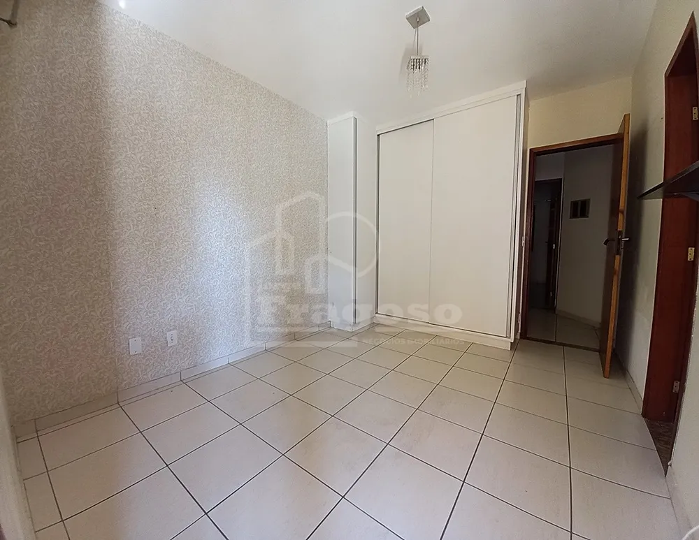 Casa, 3 quartos, 92 m² - Foto 4