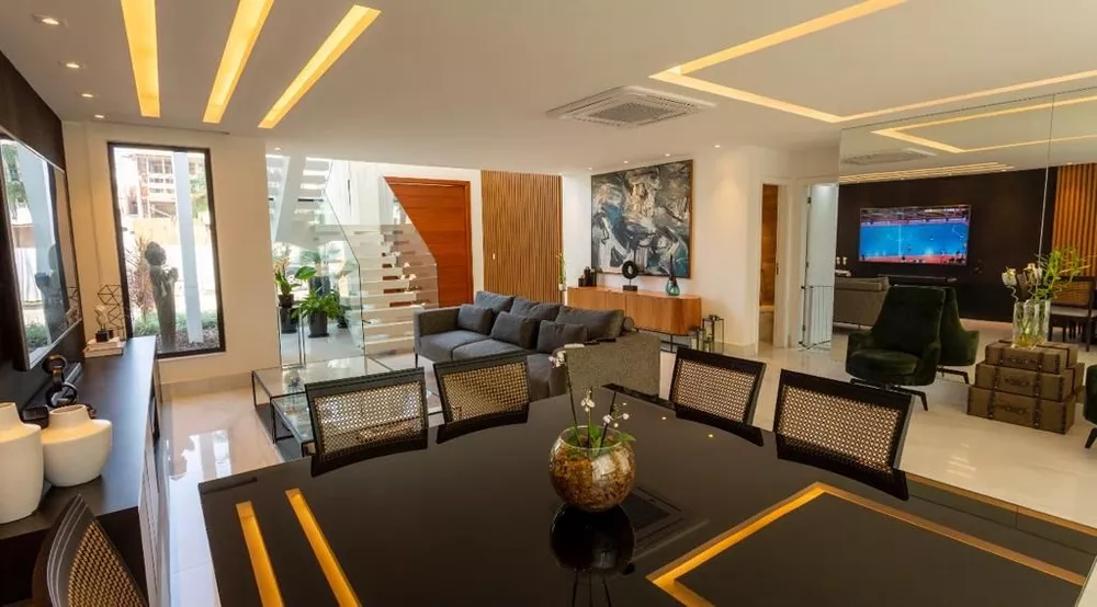 Casa à venda com 4 quartos, 290m² - Foto 4