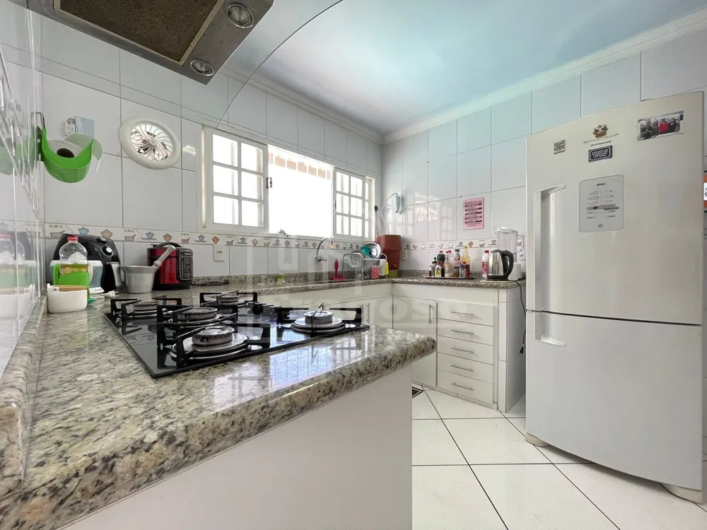 Casa, 5 quartos, 149 m² - Foto 8