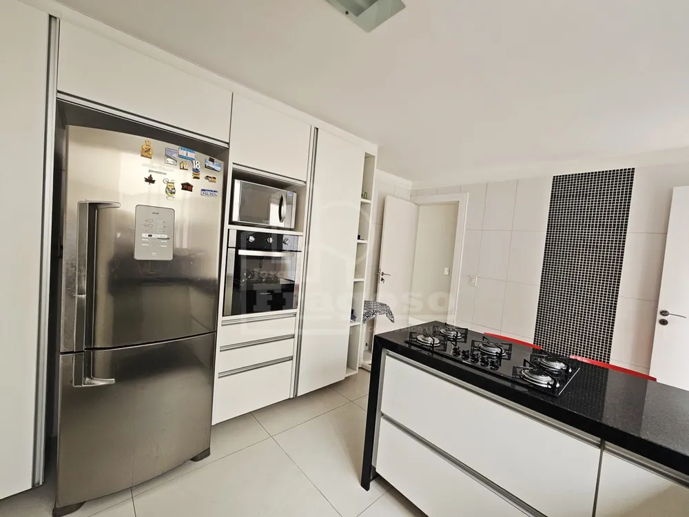 Casa, 4 quartos, 268 m² - Foto 19
