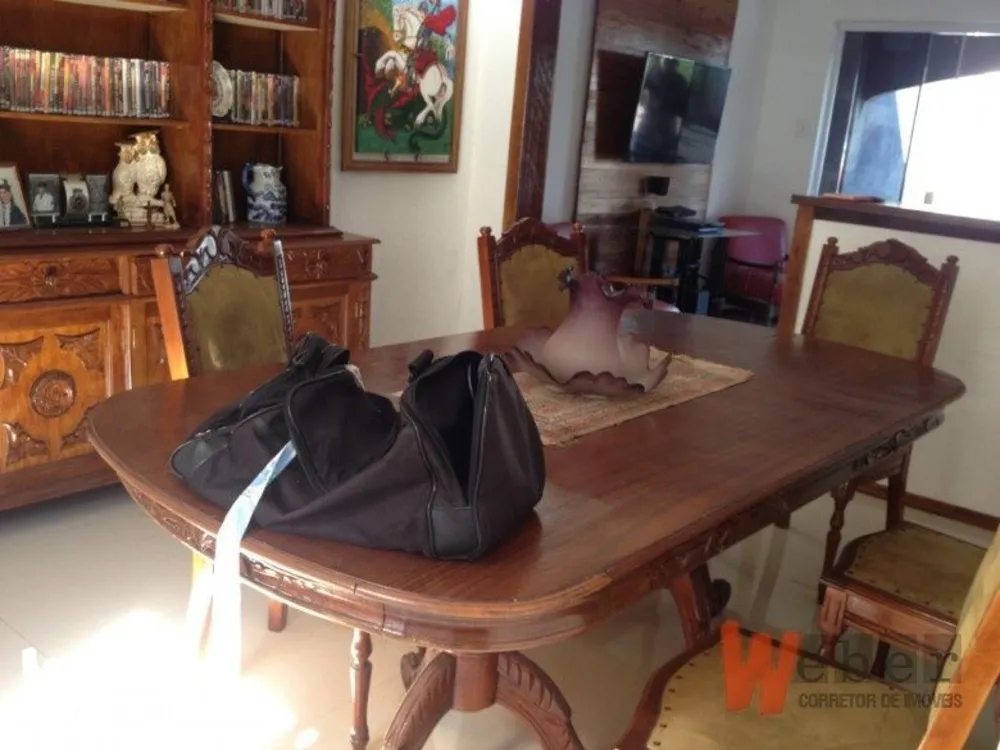 Casa, 4 quartos, 274 m² - Foto 4