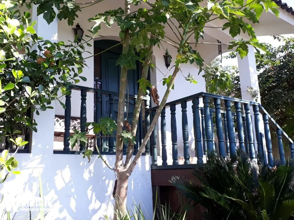 Casa, 3 quartos, 230 m² - Foto 2
