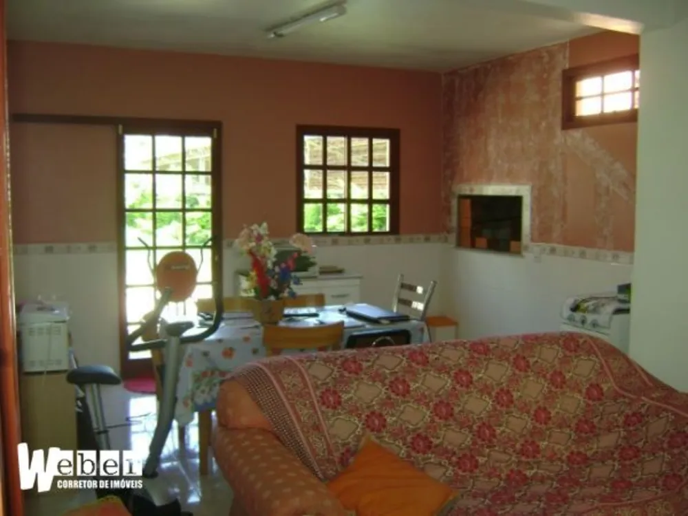 Casa, 4 quartos, 218 m² - Foto 3