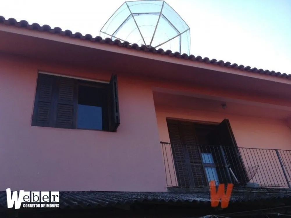 Casa, 4 quartos, 186 m² - Foto 1