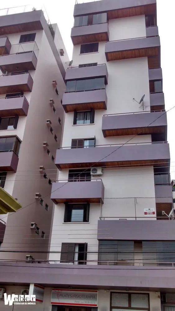 Apartamento, 3 quartos, 296 m² - Foto 1