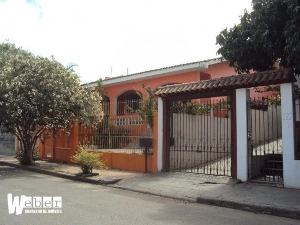Casa, 6 quartos, 360 m² - Foto 1