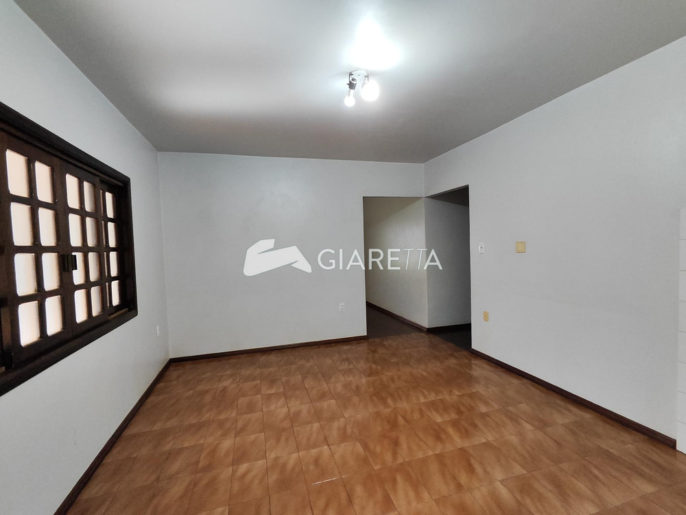 Casa para alugar com 4 quartos, 226m² - Foto 4
