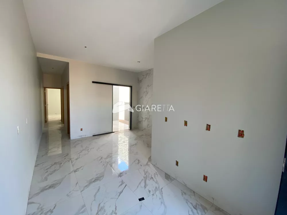 Casa à venda com 3 quartos, 65m² - Foto 2