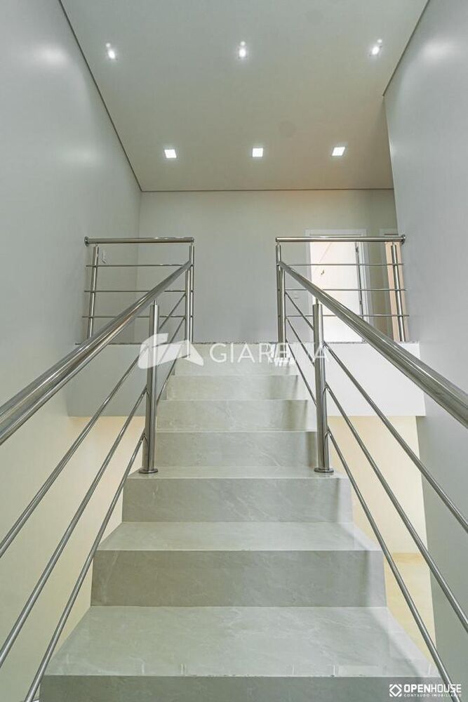 Sobrado para alugar com 3 quartos, 200m² - Foto 3